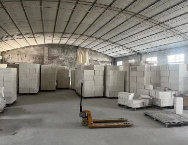 硅酸钙绝热板中纤维的作用是什么?